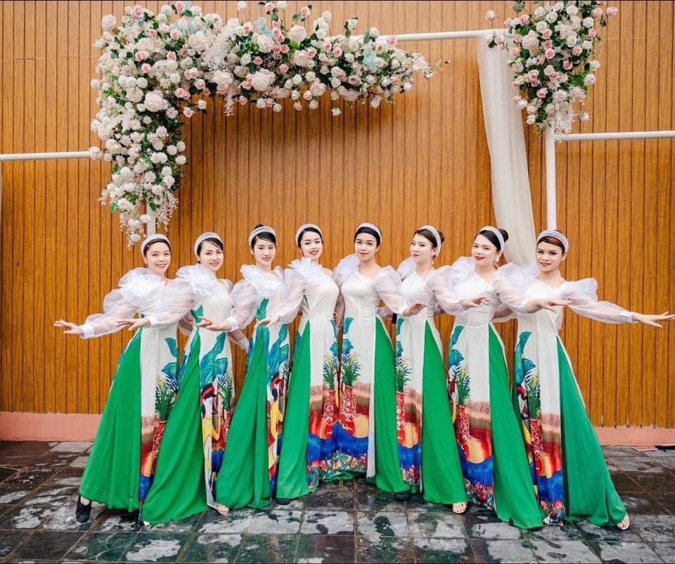 TRANG PHỤC ÁO DÀI